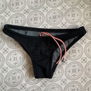 Jolyn Bottoms Xs